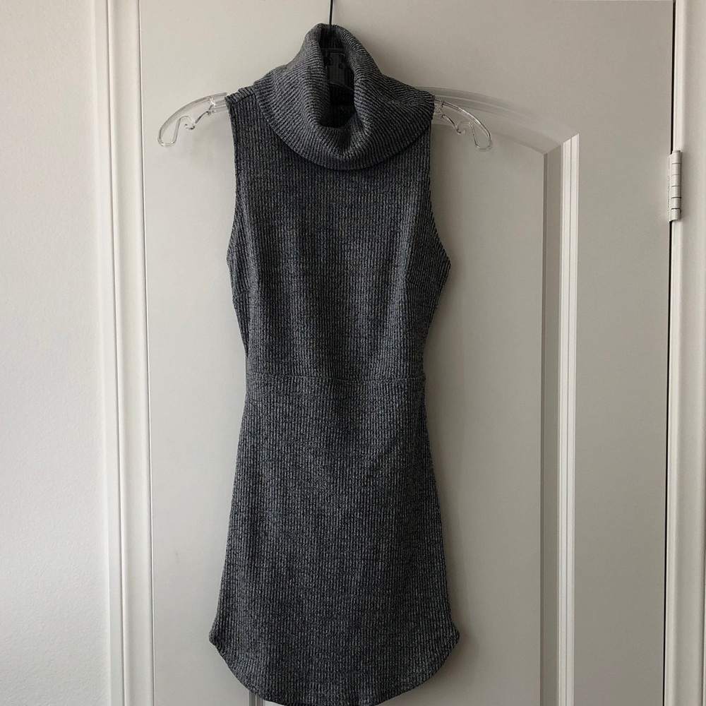 Sleeveless Turtleneck Mini Dress - Gray